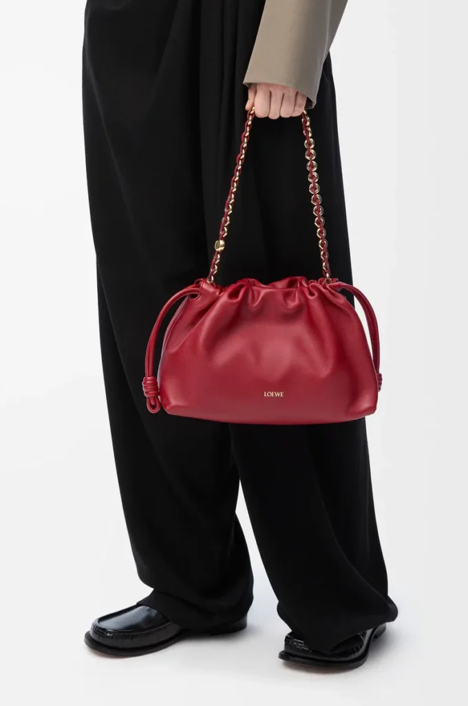 Bolso Flamenco mediano en piel de cordero napa suave Burnt Red