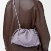 Bolso Flamenco mediano en piel de cordero napa suave Malva sucia