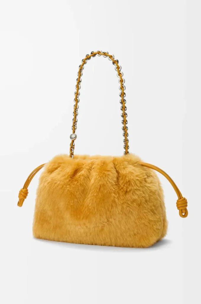 Bolso Flamenco mediano en piel de oveja amarilla