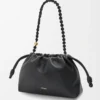 Bolso Flamenco mediano en suave piel de cordero napa. Negro