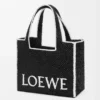 Bolso grande LOEWE Font Tote en rafia negra Bolso grande LOEWE Font Tote en rafia negra