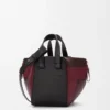 Bolso Hammock compacto en piel de becerro napa negro/burdeos Bolso Hammock compacto en piel de becerro napa negro/burdeos