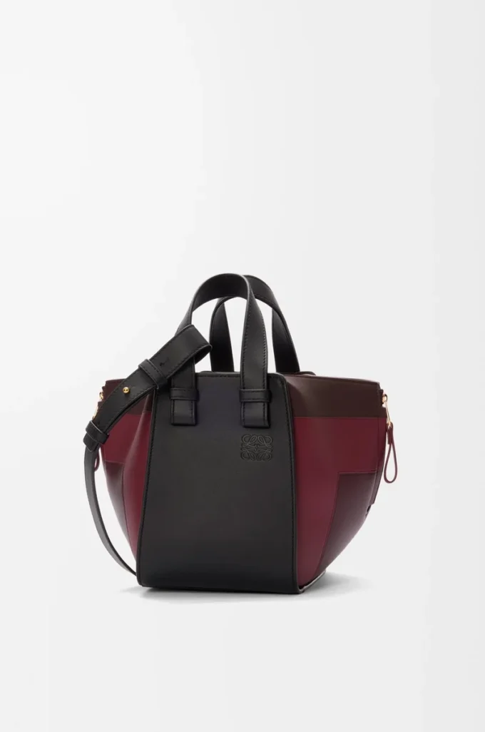 Bolso Hammock compacto en piel de becerro napa negro/burdeos Bolso Hammock compacto en piel de becerro napa negro/burdeos