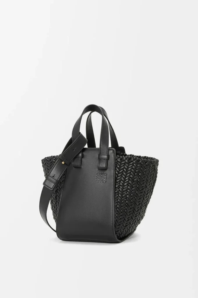 Bolso Hammock compacto en piel de becerro Negro Bolso Hammock compacto en piel de becerro Negro