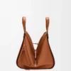 Bolso Hammock pequeño en piel de becerro clásica color tostado Bolso Hammock pequeño en piel de becerro clásica color tostado