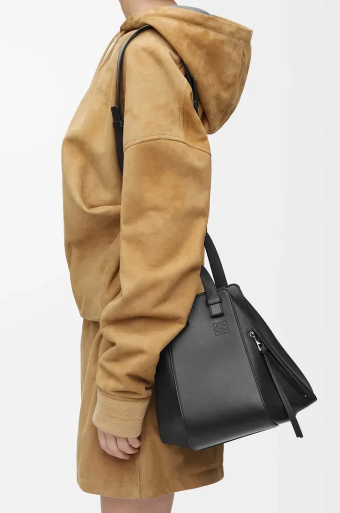 Bolso Hammock pequeño en piel de becerro clásica Negro