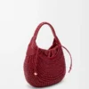 Bolso hobo Diamond en piel de becerro Cherry Bolso hobo Diamond en piel de becerro Cherry