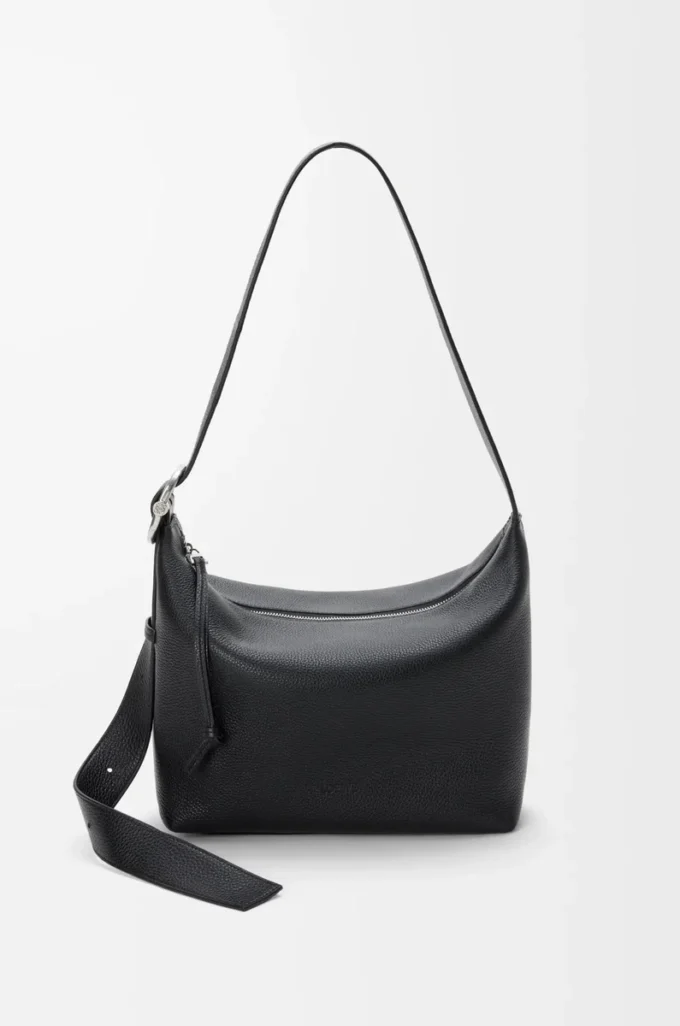Bolso hobo Loop en piel de becerro granulada flexible Negro