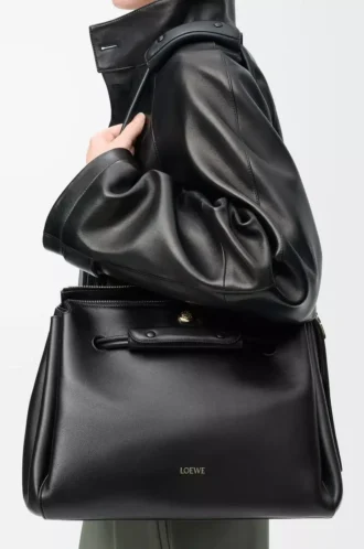 Bolso Madrid grande en piel de becerro flexible, color negro