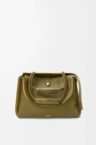 Bolso Madrid grande en piel de becerro flexible color oliva