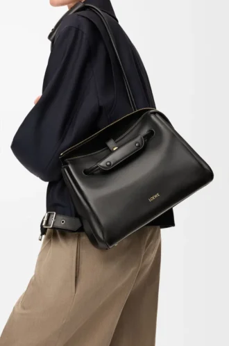 Bolso Madrid mediano en piel de becerro flexible, color negro