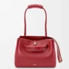Bolso Madrid mediano en piel de becerro flexible color rojo quemado Bolso Madrid mediano en piel de becerro flexible color rojo quemado