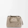 Bolso Madrid pequeño en piel de becerro granulada flexible Clay Bolso Madrid pequeño en piel de becerro granulada flexible Clay