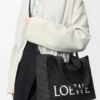 Bolso mediano LOEWE Font en rafia negro Bolso mediano LOEWE Font en rafia negro