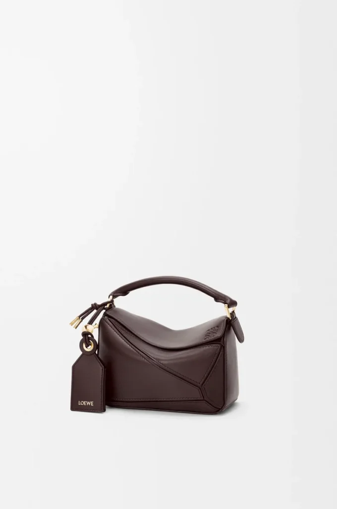 Bolso Mini Featherlight Puzzle en piel de cordero napa marrón oscuro Bolso Mini Featherlight Puzzle en piel de cordero napa marrón oscuro