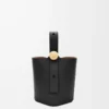 Bolso mini Pebble en piel de becerro lisa color negro Bolso mini Pebble en piel de becerro lisa color negro