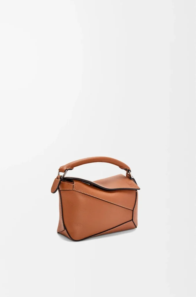 Bolso Mini Puzzle Edge en piel de becerro clásica color tostado Bolso Mini Puzzle Edge en piel de becerro clásica color tostado