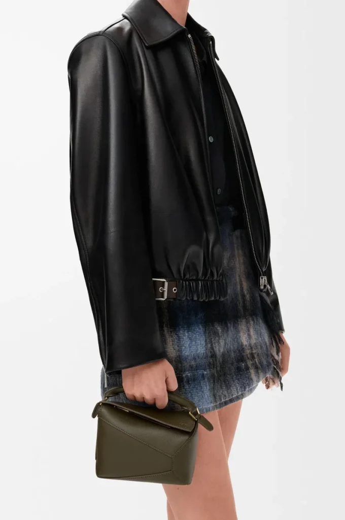 Bolso Mini Puzzle Edge en piel de becerro clásica Dark Khaki Bolso Mini Puzzle Edge en piel de becerro clásica Dark Khaki