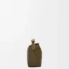 Bolso Mini Puzzle Edge en piel de becerro clásica Dark Khaki Bolso Mini Puzzle Edge en piel de becerro clásica Dark Khaki