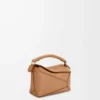 Bolso Mini Puzzle Edge en piel de becerro granulada suave color toffee