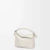 Bolso Mini Puzzle Edge en piel de becerro granulada suave Light Ghost Bolso Mini Puzzle Edge en piel de becerro granulada suave Light Ghost