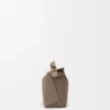 Bolso Mini Puzzle Edge en piel de becerro granulada suave Taupe Bolso Mini Puzzle Edge en piel de becerro granulada suave Taupe
