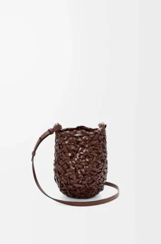 Bolso Nest Basket pequeño en piel de becerro color castaño