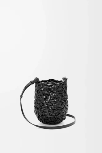 Bolso Nest Basket pequeño en piel de becerro negro