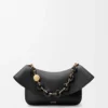 Bolso Ola mediano en piel de becerro lisa, color negro Bolso Ola mediano en piel de becerro lisa, color negro