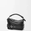 Bolso pequeño Puzzle Biker en piel de becerro brillante color negro Bolso pequeño Puzzle Biker en piel de becerro brillante color negro