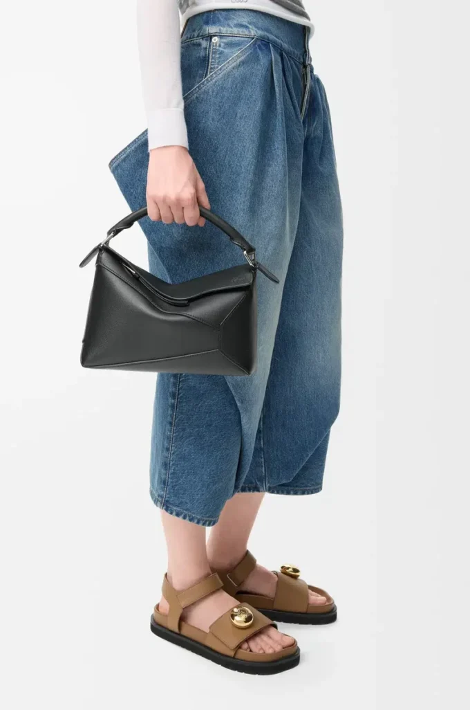 Bolso pequeño Puzzle Edge en piel de becerro clásica negro