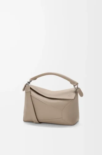 Bolso pequeño Puzzle Edge en piel de becerro granulada suave arcilla