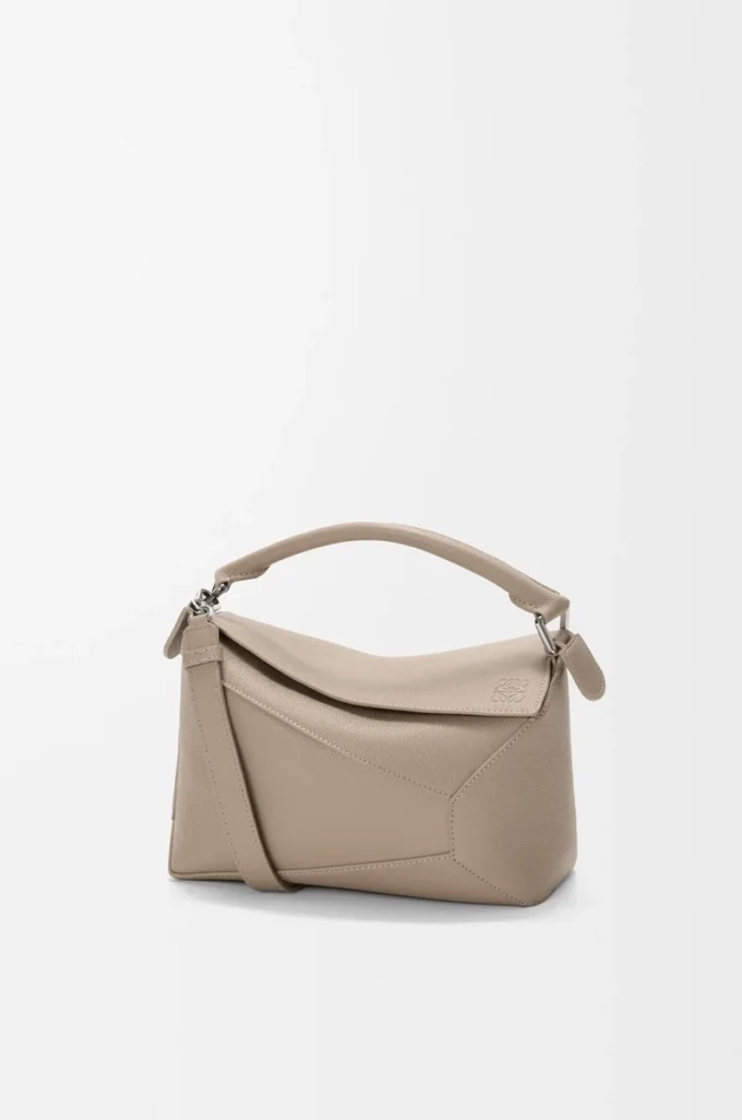Bolso pequeño Puzzle Edge en piel de becerro granulada suave arcilla Bolso pequeño Puzzle Edge en piel de becerro granulada suave arcilla