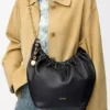 Bolso pequeño Squeeze en piel de cordero napa suave negro Bolso pequeño Squeeze en piel de cordero napa suave negro