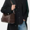 Bolso Puzzle Biker grande en piel de becerro brillante color castaño oscuro