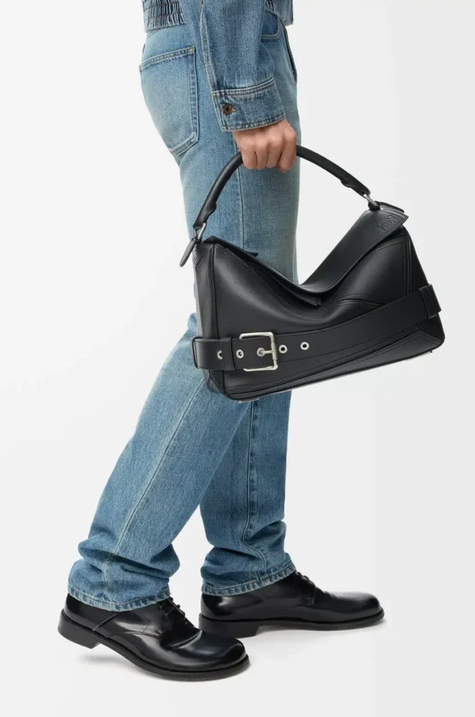 Bolso Puzzle Biker grande en piel de becerro brillante, color negro