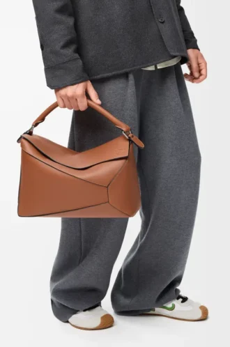Bolso Puzzle Edge grande en piel de becerro clásica color tostado