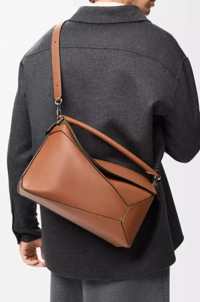 Bolso Puzzle Edge grande en piel de becerro clásica color tostado