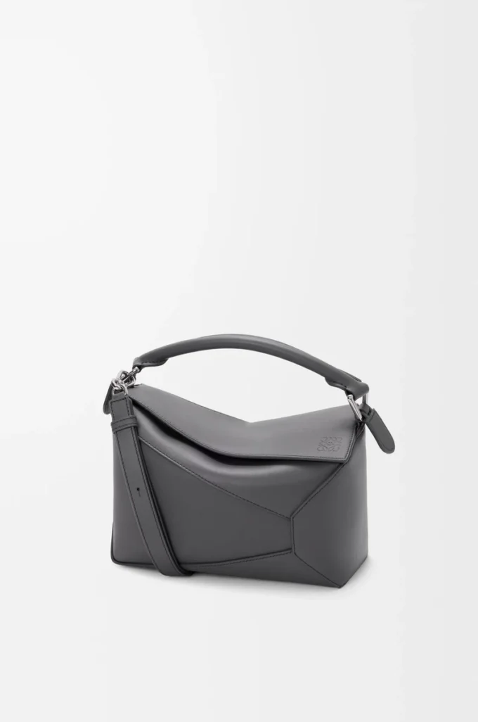 Bolso Puzzle Edge pequeño en piel de becerro clásica color pizarra Bolso Puzzle Edge pequeño en piel de becerro clásica color pizarra