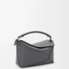 Bolso Puzzle Edge pequeño en piel de becerro clásica color pizarra Bolso Puzzle Edge pequeño en piel de becerro clásica color pizarra