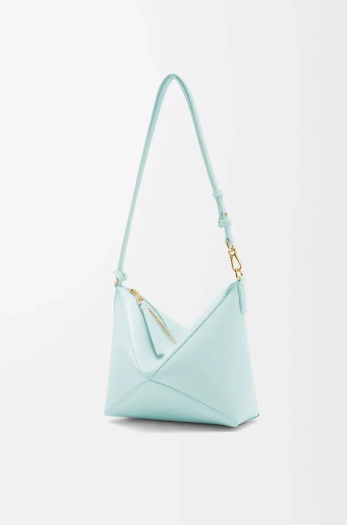 Bolso Puzzle Fold en piel de becerro napa brillante Blue Iceberg Bolso Puzzle Fold en piel de becerro napa brillante Blue Iceberg