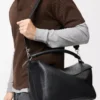 Bolso Puzzle grande en piel de becerro granulada flexible, color negro Bolso Puzzle grande en piel de becerro granulada flexible, color negro