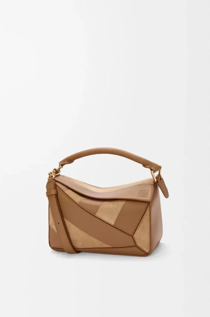 Bolso Puzzle pequeño en piel de becerro clásica y ante roble Bolso Puzzle pequeño en piel de becerro clásica y ante roble