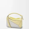 Bolso Puzzle pequeño en piel de becerro napa Gris pálido/Citrino claro Bolso Puzzle pequeño en piel de becerro napa Gris pálido/Citrino claro