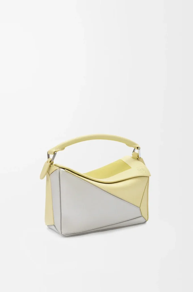 Bolso Puzzle pequeño en piel de becerro napa Gris pálido/Citrino claro Bolso Puzzle pequeño en piel de becerro napa Gris pálido/Citrino claro
