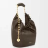 Bolso Squeeze pequeño en suave piel de cordero napa Chocolate Bolso Squeeze pequeño en suave piel de cordero napa Chocolate