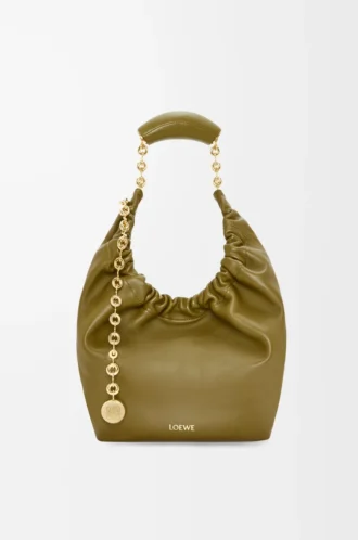 Bolso Squeeze pequeño en suave piel de cordero napa Oliva