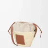 Bolso tipo cubo con cordón de palma y piel de becerro Natural/Tan Bolso tipo cubo con cordón de palma y piel de becerro Natural/Tan