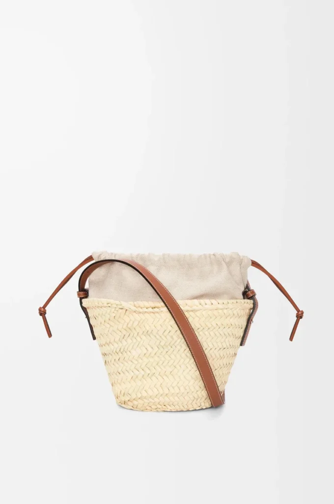 Bolso tipo cubo con cordón de palma y piel de becerro Natural/Tan Bolso tipo cubo con cordón de palma y piel de becerro Natural/Tan
