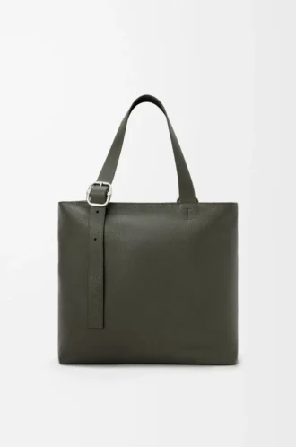 Bolso tote con cremallera Loop en piel de becerro granulada flexible Dark Khaki